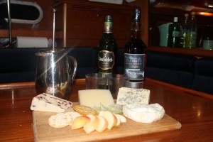 Yachtforce Cheese board