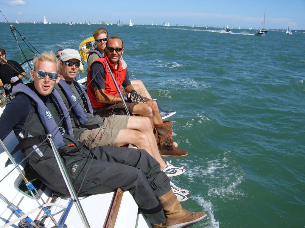 cowes week yacht charter