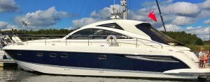 47ft Powerboat Charter Hire with Skipper